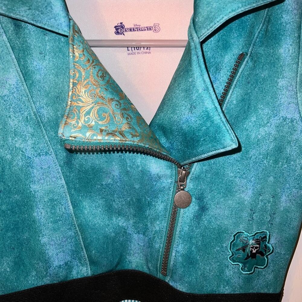 Disneys Descendants 3 Uma girls costume size L (10/12) - Picture 2 of 4